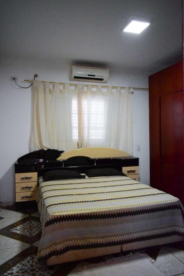 Casa Temporada Em Olimpia To Nem Ai Villa Exterior photo